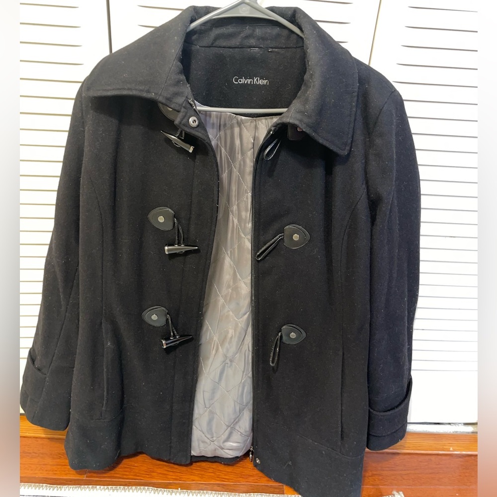 Women’s wool Calvin Klein mid-length, hook button peacoat with detachable hood